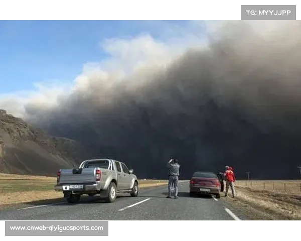 意大利火山灰弥漫空域 致航班大乱队伍转机受阻 意大利火山灰弥漫空域 致航班大乱队伍转机受阻
