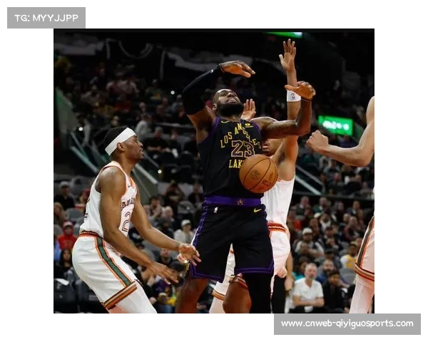 湖人逆转马刺取关键胜利，斯玛特关键时刻失误险葬送胜局